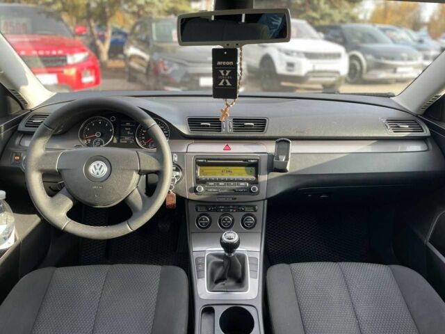 Синий Фольксваген Пассат Вариант, объемом двигателя 1.4 л и пробегом 264 тыс. км за 6400 $, фото 16 на Automoto.ua