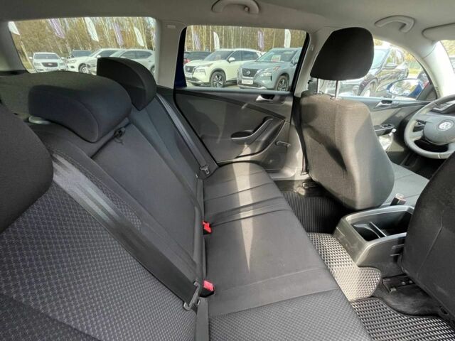 Синий Фольксваген Пассат Вариант, объемом двигателя 1.4 л и пробегом 264 тыс. км за 6400 $, фото 21 на Automoto.ua