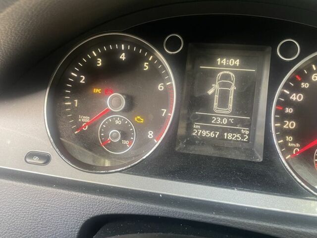 Синий Фольксваген Пассат Вариант, объемом двигателя 1.8 л и пробегом 279 тыс. км за 7500 $, фото 4 на Automoto.ua