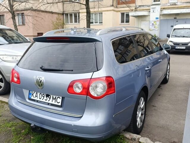 Фольксваген Пассат Варіант 2010 у Києві на Automoto.ua Синій Фольксваген Пассат Варіант, об'ємом двигуна 1.4 л та пробігом 330 тис. км за 5899 $, фото 8 на Automoto.ua