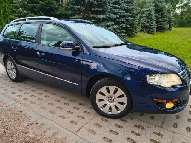 Синій Фольксваген Пассат Варіант, об'ємом двигуна 2 л та пробігом 195 тис. км за 1303 $, фото 5 на Automoto.ua