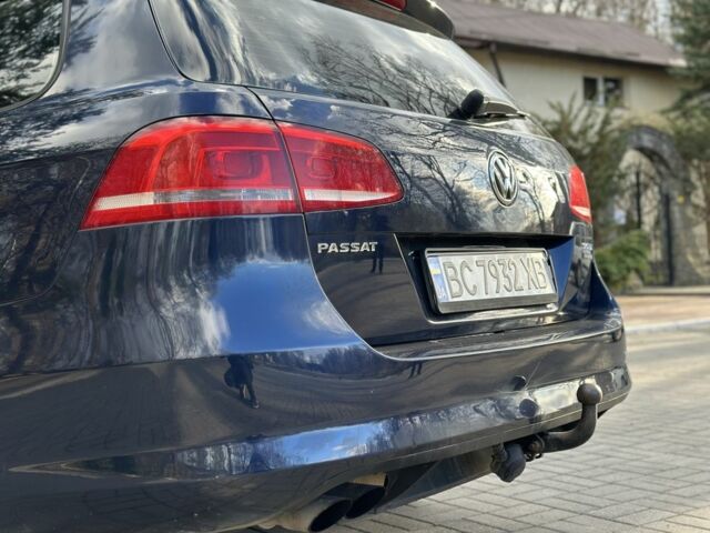 Синий Фольксваген Пассат Вариант, объемом двигателя 2 л и пробегом 290 тыс. км за 8999 $, фото 5 на Automoto.ua
