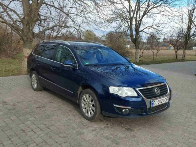 Синий Фольксваген Пассат Вариант, объемом двигателя 2 л и пробегом 320 тыс. км за 6950 $, фото 3 на Automoto.ua