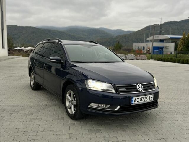 Синій Фольксваген Пассат Варіант, об'ємом двигуна 1.6 л та пробігом 245 тис. км за 8500 $, фото 2 на Automoto.ua