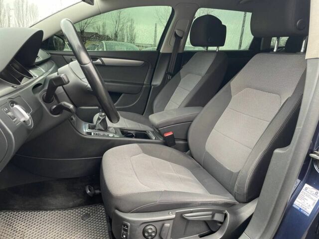 Синій Фольксваген Пассат Варіант, об'ємом двигуна 2 л та пробігом 261 тис. км за 10700 $, фото 14 на Automoto.ua