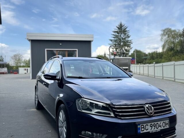 Синий Фольксваген Пассат Вариант, объемом двигателя 2 л и пробегом 285 тыс. км за 12500 $, фото 1 на Automoto.ua