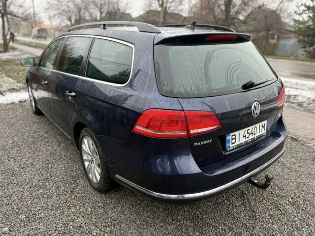 Синій Фольксваген Пассат Варіант, об'ємом двигуна 2 л та пробігом 277 тис. км за 8650 $, фото 5 на Automoto.ua