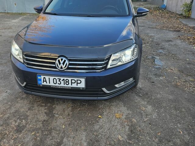 Синий Фольксваген Пассат Вариант, объемом двигателя 2 л и пробегом 300 тыс. км за 13700 $, фото 2 на Automoto.ua