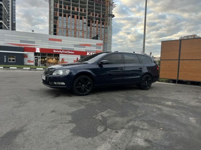 Фольксваген Пассат Вариант 2012 в Стрые на Automoto.ua Синий Фольксваген Пассат Вариант, объемом двигателя 1.4 л и пробегом 201 тыс. км за 680 $, фото 1 на Automoto.ua