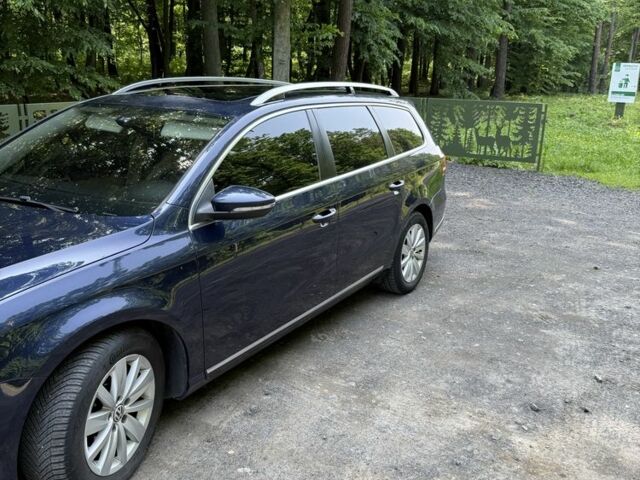 Синий Фольксваген Пассат Вариант, объемом двигателя 2 л и пробегом 280 тыс. км за 9200 $, фото 1 на Automoto.ua