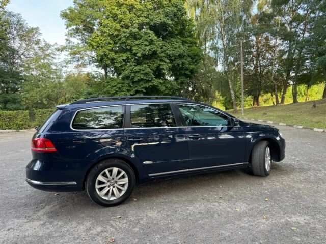 Синій Фольксваген Пассат Варіант, об'ємом двигуна 2 л та пробігом 295 тис. км за 8700 $, фото 3 на Automoto.ua