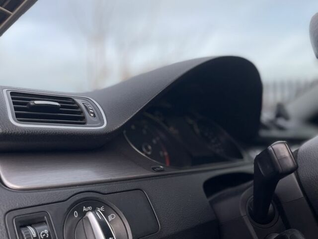 Синий Фольксваген Пассат Вариант, объемом двигателя 1.4 л и пробегом 280 тыс. км за 6500 $, фото 9 на Automoto.ua