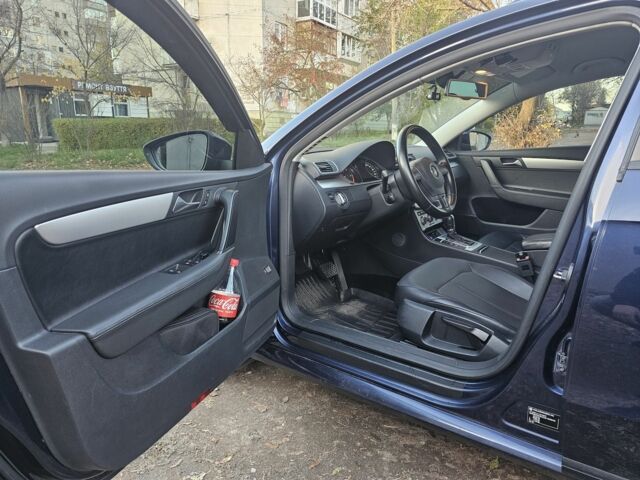 Синий Фольксваген Пассат Вариант, объемом двигателя 2 л и пробегом 300 тыс. км за 13700 $, фото 22 на Automoto.ua