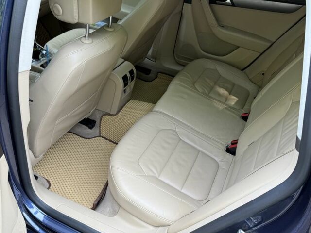 Синий Фольксваген Пассат Вариант, объемом двигателя 2 л и пробегом 280 тыс. км за 9200 $, фото 8 на Automoto.ua