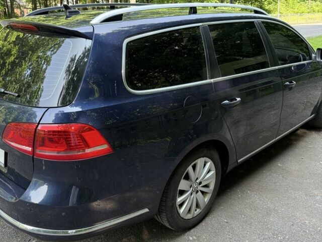 Синий Фольксваген Пассат Вариант, объемом двигателя 2 л и пробегом 280 тыс. км за 9200 $, фото 6 на Automoto.ua