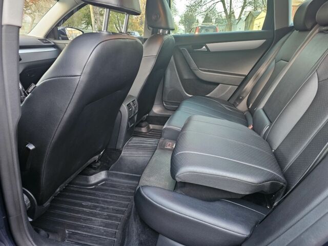 Синий Фольксваген Пассат Вариант, объемом двигателя 2 л и пробегом 300 тыс. км за 13700 $, фото 21 на Automoto.ua