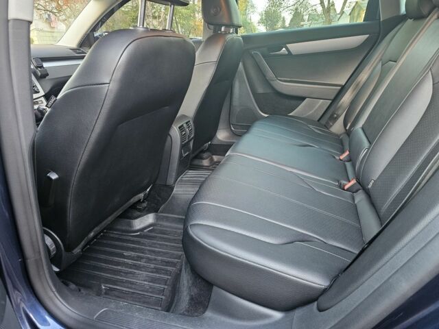 Синий Фольксваген Пассат Вариант, объемом двигателя 2 л и пробегом 300 тыс. км за 13700 $, фото 20 на Automoto.ua