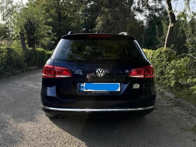 Синій Фольксваген Пассат Варіант, об'ємом двигуна 2 л та пробігом 295 тис. км за 8700 $, фото 4 на Automoto.ua