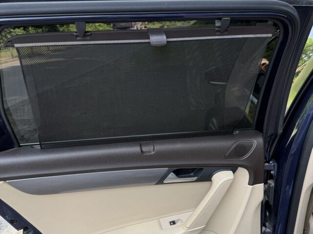 Синий Фольксваген Пассат Вариант, объемом двигателя 2 л и пробегом 280 тыс. км за 9200 $, фото 10 на Automoto.ua