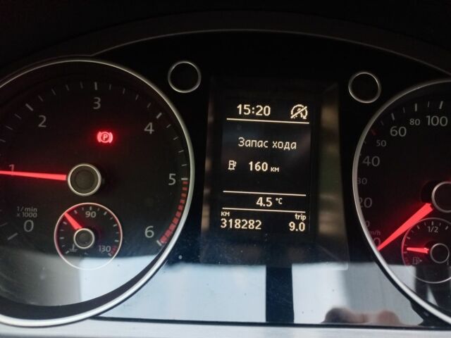 Синій Фольксваген Пассат Варіант, об'ємом двигуна 1.6 л та пробігом 338 тис. км за 9500 $, фото 4 на Automoto.ua