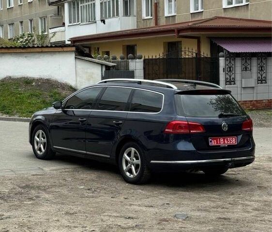 Синий Фольксваген Пассат Вариант, объемом двигателя 2 л и пробегом 279 тыс. км за 11000 $, фото 1 на Automoto.ua