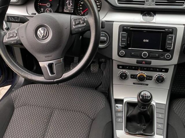 Синий Фольксваген Пассат Вариант, объемом двигателя 2 л и пробегом 288 тыс. км за 9800 $, фото 7 на Automoto.ua