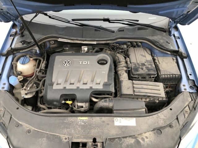 Фольксваген Пассат Варіант 2014 у Софіївська Борщагівка на Automoto.ua Синій Фольксваген Пассат Варіант, об'ємом двигуна 2 л та пробігом 225 тис. км за 9500 $, фото 7 на Automoto.ua