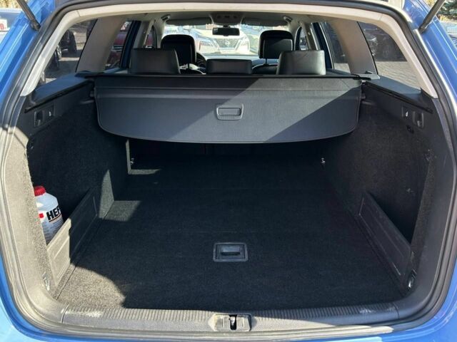 Синій Фольксваген Пассат Варіант, об'ємом двигуна 2 л та пробігом 172 тис. км за 10400 $, фото 20 на Automoto.ua