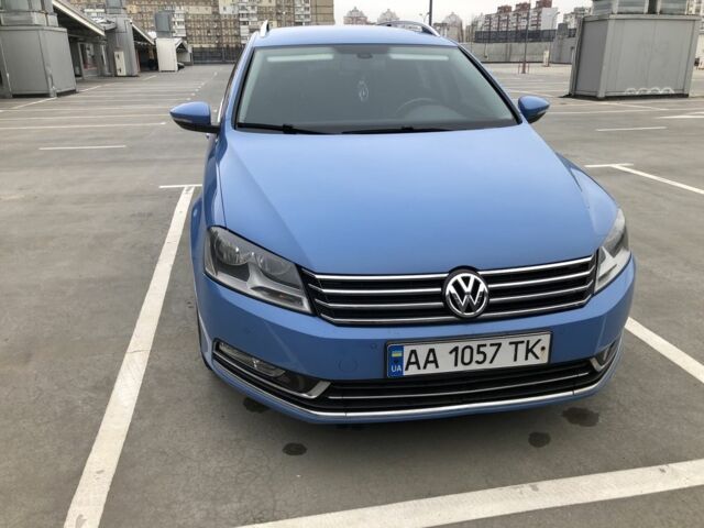 Фольксваген Пассат Варіант 2014 у Софіївська Борщагівка на Automoto.ua Синій Фольксваген Пассат Варіант, об'ємом двигуна 2 л та пробігом 225 тис. км за 9500 $, фото 16 на Automoto.ua