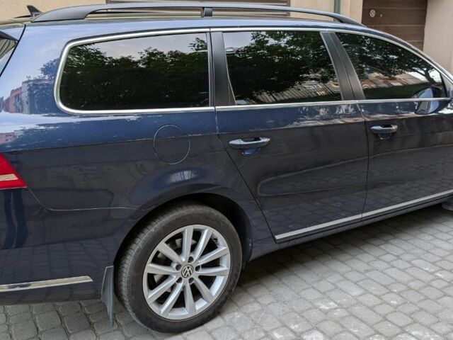 Синий Фольксваген Пассат Вариант, объемом двигателя 2 л и пробегом 250 тыс. км за 12000 $, фото 5 на Automoto.ua