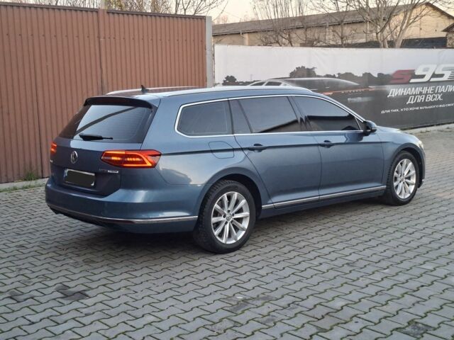Синий Фольксваген Пассат Вариант, объемом двигателя 2 л и пробегом 270 тыс. км за 335 $, фото 6 на Automoto.ua