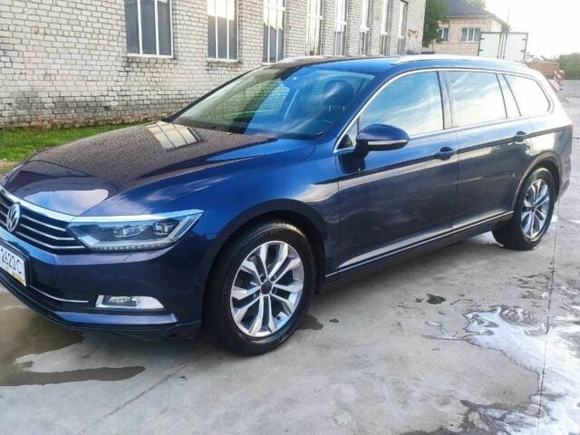Синий Фольксваген Пассат Вариант, объемом двигателя 2 л и пробегом 126 тыс. км за 15000 $, фото 2 на Automoto.ua