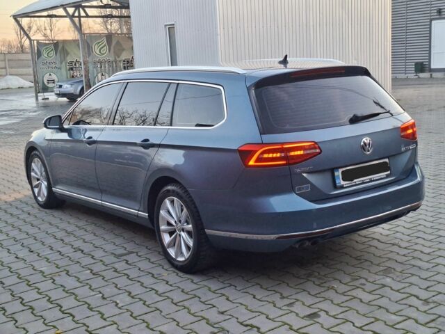 Синий Фольксваген Пассат Вариант, объемом двигателя 2 л и пробегом 270 тыс. км за 335 $, фото 5 на Automoto.ua