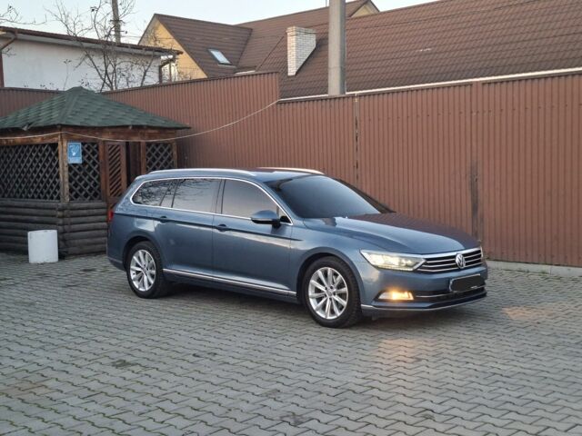 Синий Фольксваген Пассат Вариант, объемом двигателя 2 л и пробегом 270 тыс. км за 335 $, фото 4 на Automoto.ua