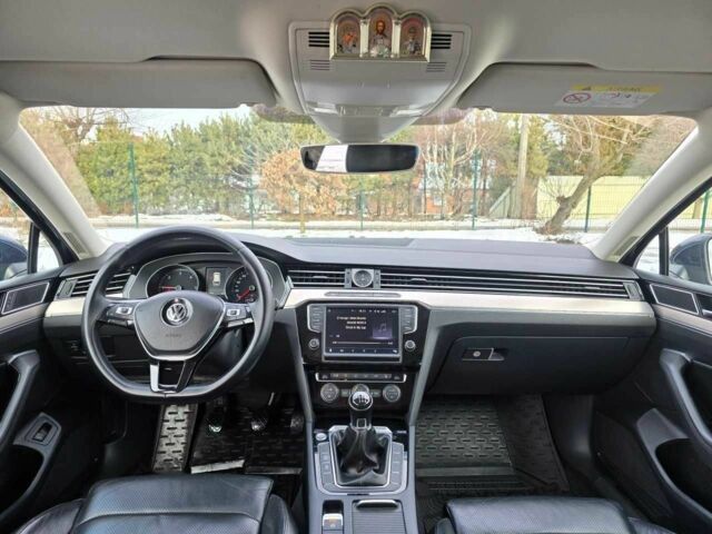 Синий Фольксваген Пассат Вариант, объемом двигателя 1.97 л и пробегом 285 тыс. км за 13999 $, фото 17 на Automoto.ua