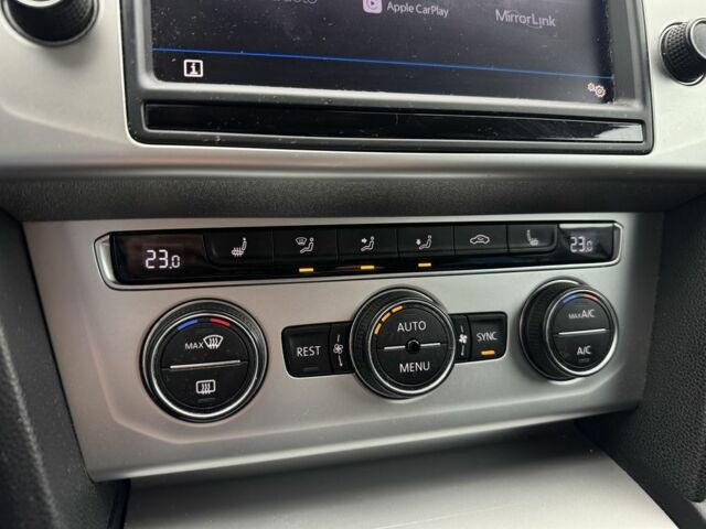 Синий Фольксваген Пассат Вариант, объемом двигателя 2 л и пробегом 251 тыс. км за 11500 $, фото 14 на Automoto.ua