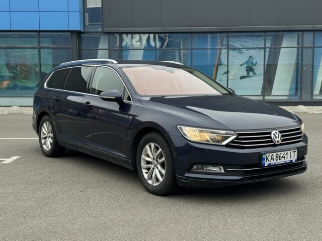 Синий Фольксваген Пассат Вариант, объемом двигателя 2 л и пробегом 251 тыс. км за 11500 $, фото 2 на Automoto.ua