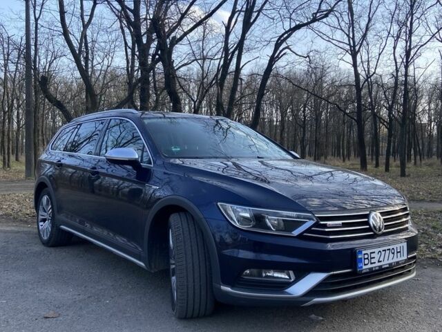 Синий Фольксваген Пассат Вариант, объемом двигателя 2 л и пробегом 220 тыс. км за 18000 $, фото 4 на Automoto.ua
