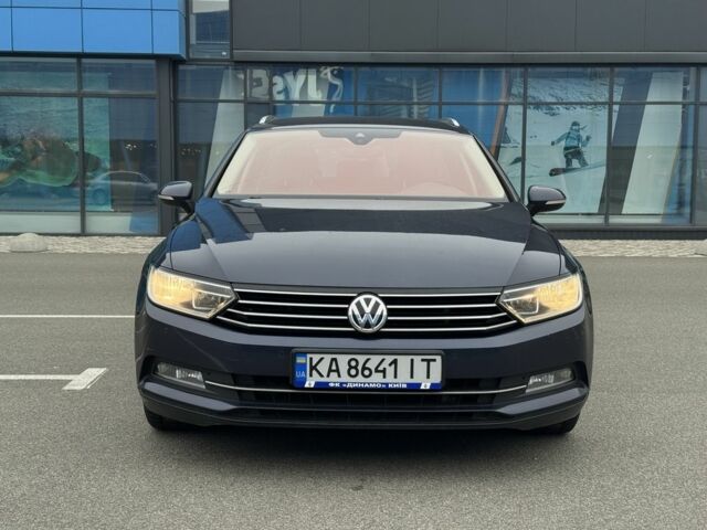 Синий Фольксваген Пассат Вариант, объемом двигателя 2 л и пробегом 251 тыс. км за 11500 $, фото 1 на Automoto.ua