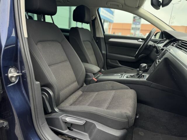 Синий Фольксваген Пассат Вариант, объемом двигателя 2 л и пробегом 251 тыс. км за 11500 $, фото 7 на Automoto.ua