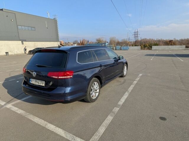 Синий Фольксваген Пассат Вариант, объемом двигателя 2 л и пробегом 295 тыс. км за 15999 $, фото 3 на Automoto.ua
