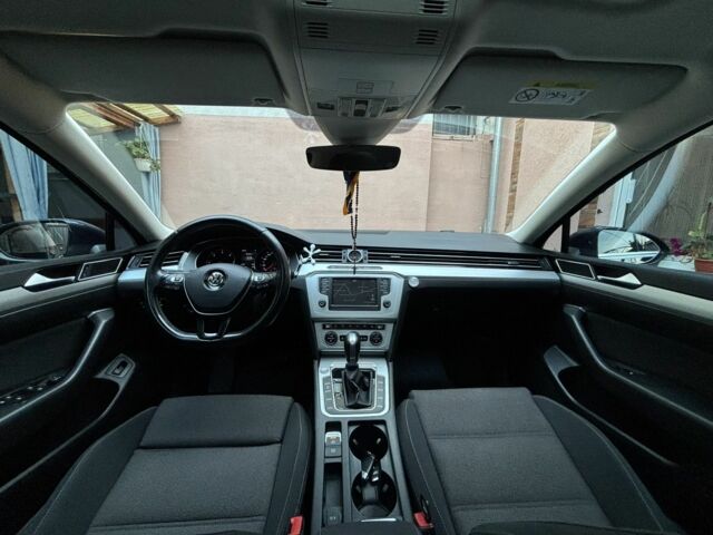 Фольксваген Пассат Вариант 2017 в Мукачеве на Automoto.ua Синий Фольксваген Пассат Вариант, объемом двигателя 2 л и пробегом 256 тыс. км за 14500 $, фото 5 на Automoto.ua