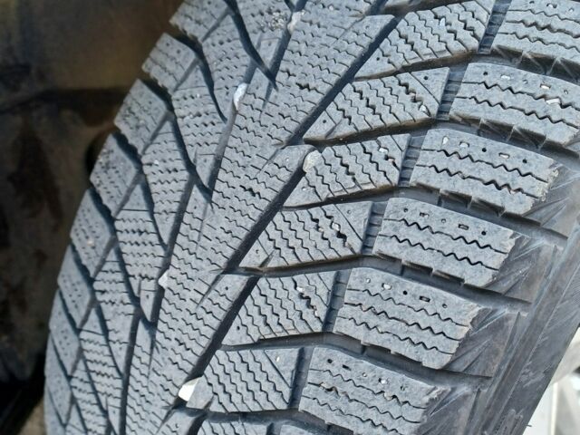 Синий Фольксваген Пассат Вариант, объемом двигателя 1.6 л и пробегом 205 тыс. км за 14200 $, фото 3 на Automoto.ua