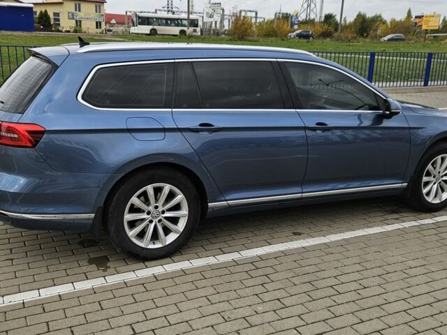 Фольксваген Пассат Вариант 2017 в Нововолынск на Automoto.ua Синий Фольксваген Пассат Вариант, объемом двигателя 2 л и пробегом 187 тыс. км за 17700 $, фото 1 на Automoto.ua