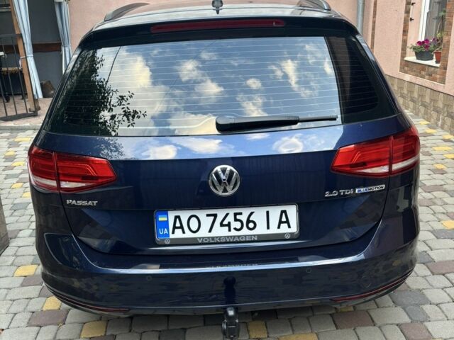 Фольксваген Пассат Вариант 2017 в Мукачеве на Automoto.ua Синий Фольксваген Пассат Вариант, объемом двигателя 2 л и пробегом 256 тыс. км за 14500 $, фото 7 на Automoto.ua