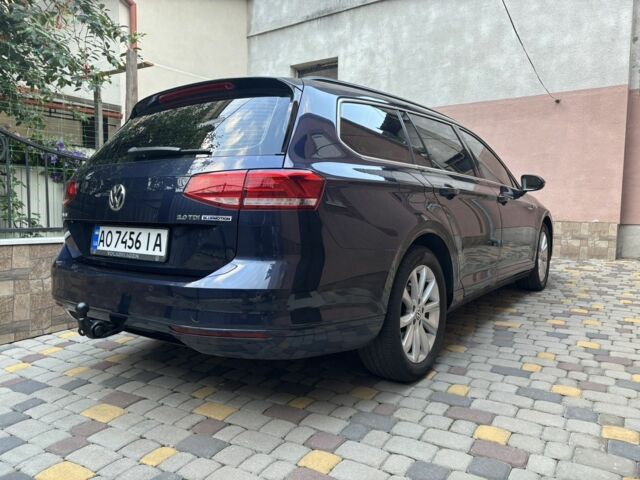Фольксваген Пассат Вариант 2017 в Мукачеве на Automoto.ua Синий Фольксваген Пассат Вариант, объемом двигателя 2 л и пробегом 256 тыс. км за 14500 $, фото 3 на Automoto.ua