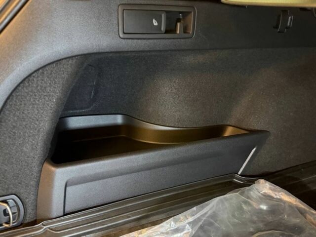 Синій Фольксваген Пассат Варіант, об'ємом двигуна 0 л та пробігом 158 тис. км за 16000 $, фото 23 на Automoto.ua