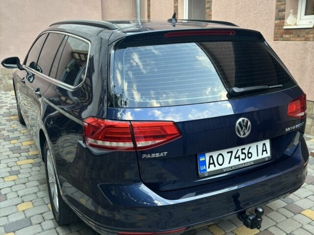 Фольксваген Пассат Вариант 2017 в Мукачеве на Automoto.ua Синий Фольксваген Пассат Вариант, объемом двигателя 2 л и пробегом 256 тыс. км за 14500 $, фото 4 на Automoto.ua