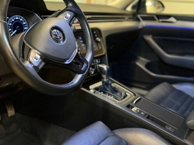 Синій Фольксваген Пассат Варіант, об'ємом двигуна 0 л та пробігом 158 тис. км за 16000 $, фото 13 на Automoto.ua