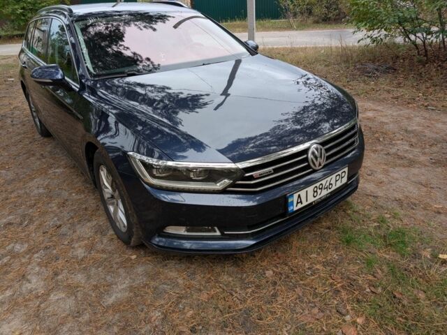 Синий Фольксваген Пассат Вариант, объемом двигателя 2 л и пробегом 295 тыс. км за 15999 $, фото 18 на Automoto.ua